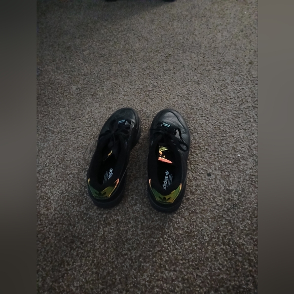 Adidas Men's Black Sneakers with Subtle Gray Accents - Picture 3 of 15